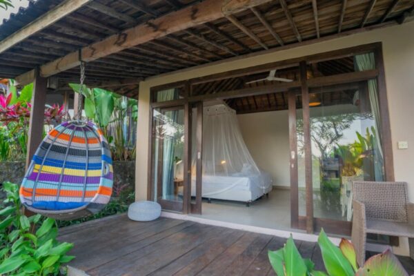 Nirmala Villa (Tipe Kamar Deluxe Double Room) (10) Nirmala Villa (Tipe Kamar Deluxe Double Room) (10)