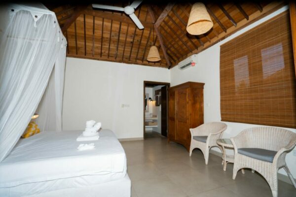 Nirmala Villa (Tipe Kamar Deluxe Double Room) (5)