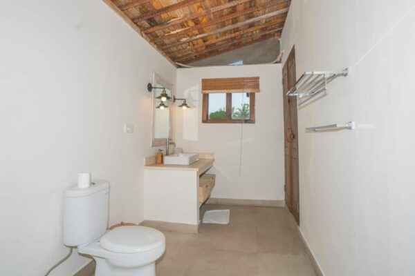 Nirmala Villa (Tipe Kamar Deluxe Double Room) (6)