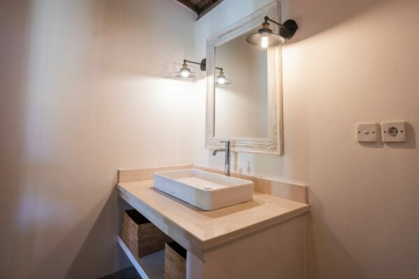 Nirmala Villa (Tipe Kamar Triple Room) (7) Nirmala Villa (Tipe Kamar Triple Room) (7)