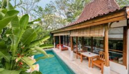 Villa with Private Pool (15)